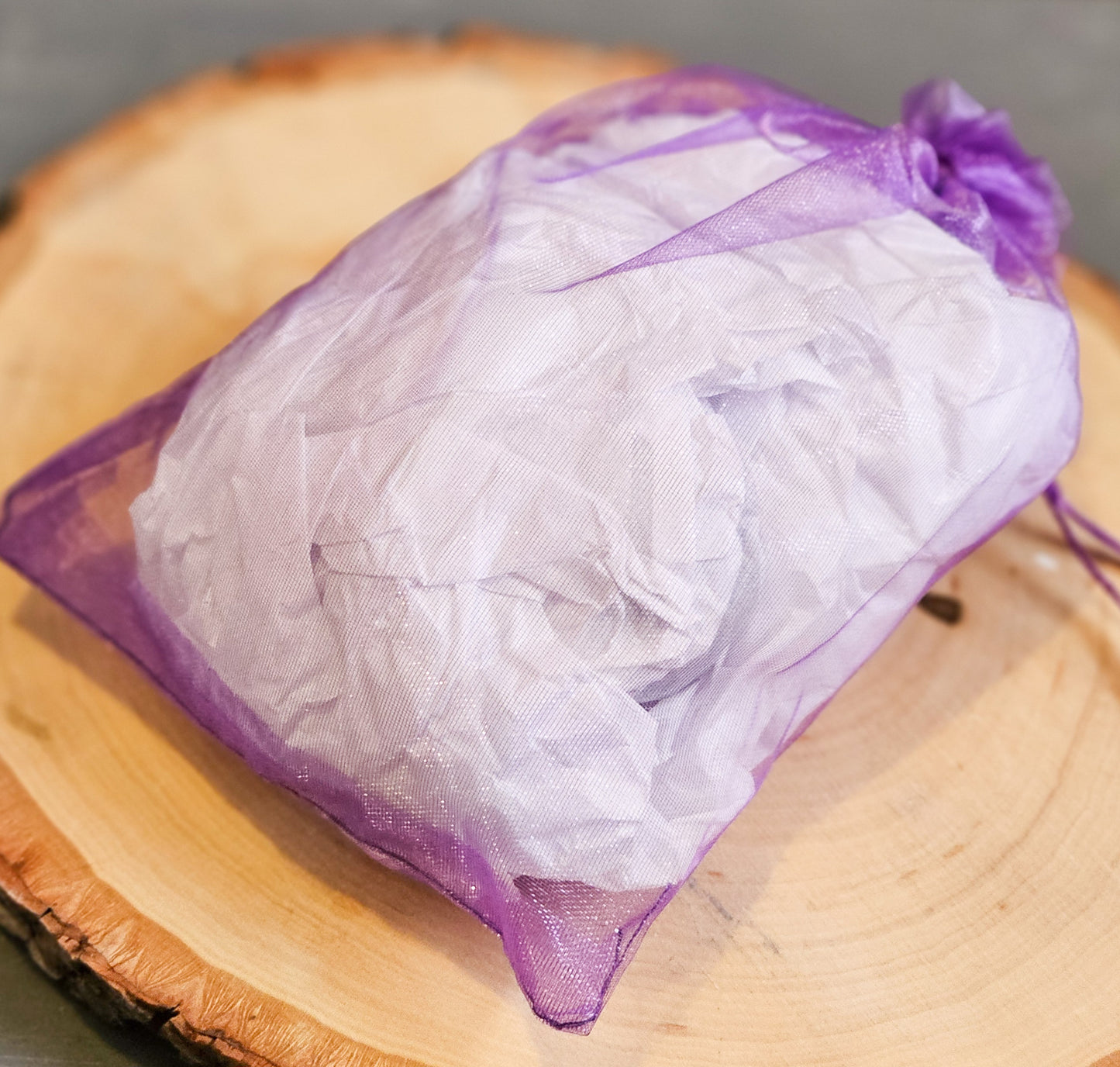 10 Essential Crystals Starter Kit - Meditation Stones - Tumbles - Selenite Charging Plate