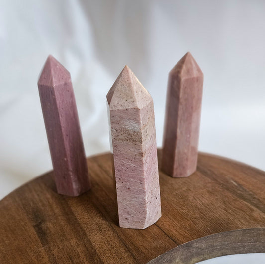 Rhodonite Meaning and Uses