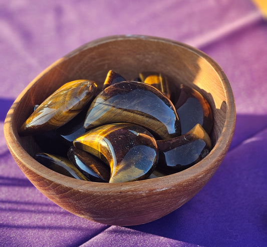 Tiger Eye Moon