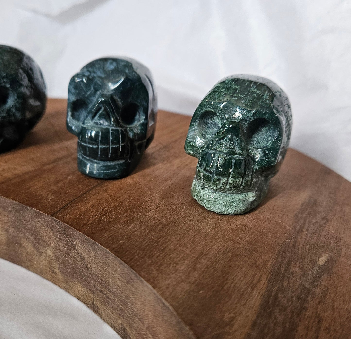 Moss Agate Skull – 2 inch