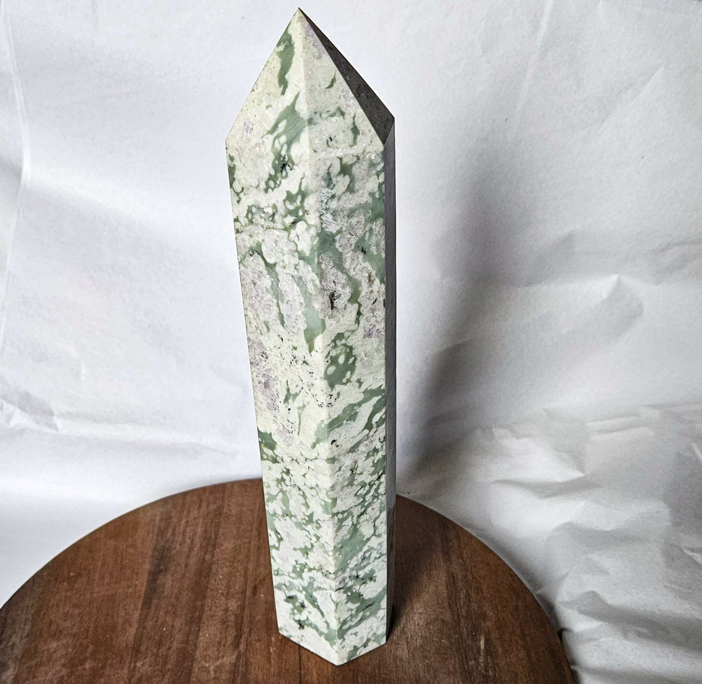Peace Jade Tower (2 lbs 9 oz, 9.75") – Crystal Point for Harmony, Inner Healing & Emotional Balance | Polished Serpentine, Jade & White Quartz Tower for Calm Energy