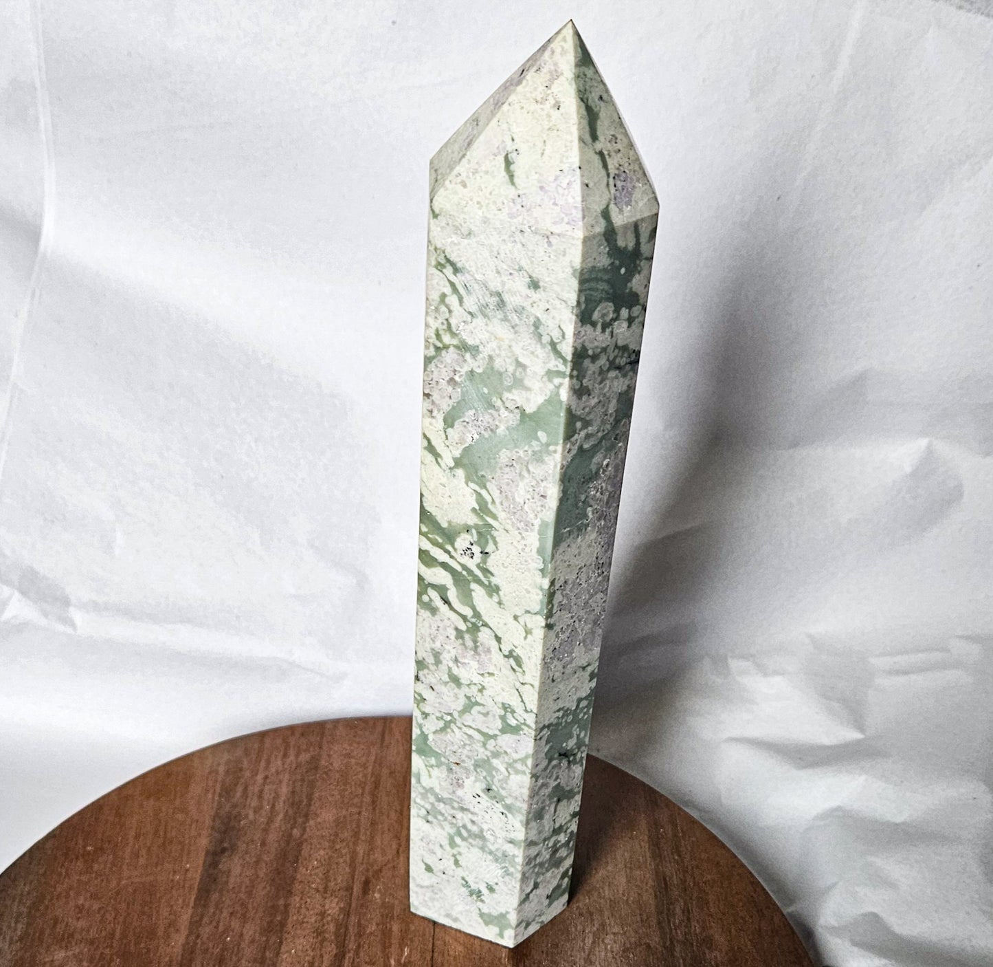 Peace Jade Tower (2 lbs 9 oz, 9.75") – Crystal Point for Harmony, Inner Healing & Emotional Balance | Polished Serpentine, Jade & White Quartz Tower for Calm Energy