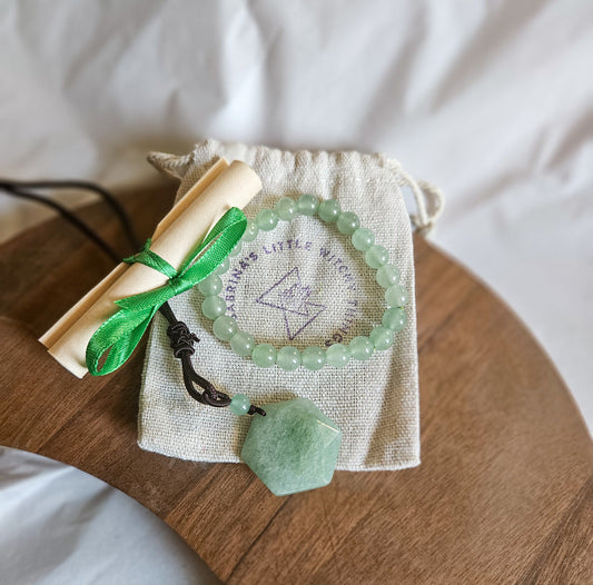 Luck Dragon Crystal Spell Bag – Green Aventurine Necklace and bracelet